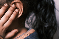 Confruntarea cu bullying-ul în cazul persoanelor cu urechi clapăuge